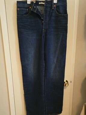 Levis Ribcage Straight Dark Wash Jeans 31x32